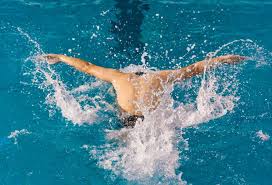 郑智正式退役，向“足球老兵”致敬.